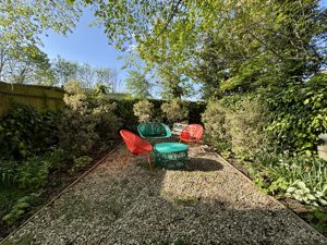 Photo 8- click for photo gallery